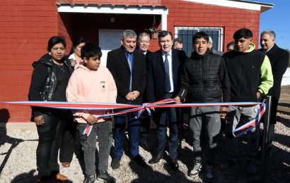 Entrega de 14 Viviendas Sociales en Dpto. Capital